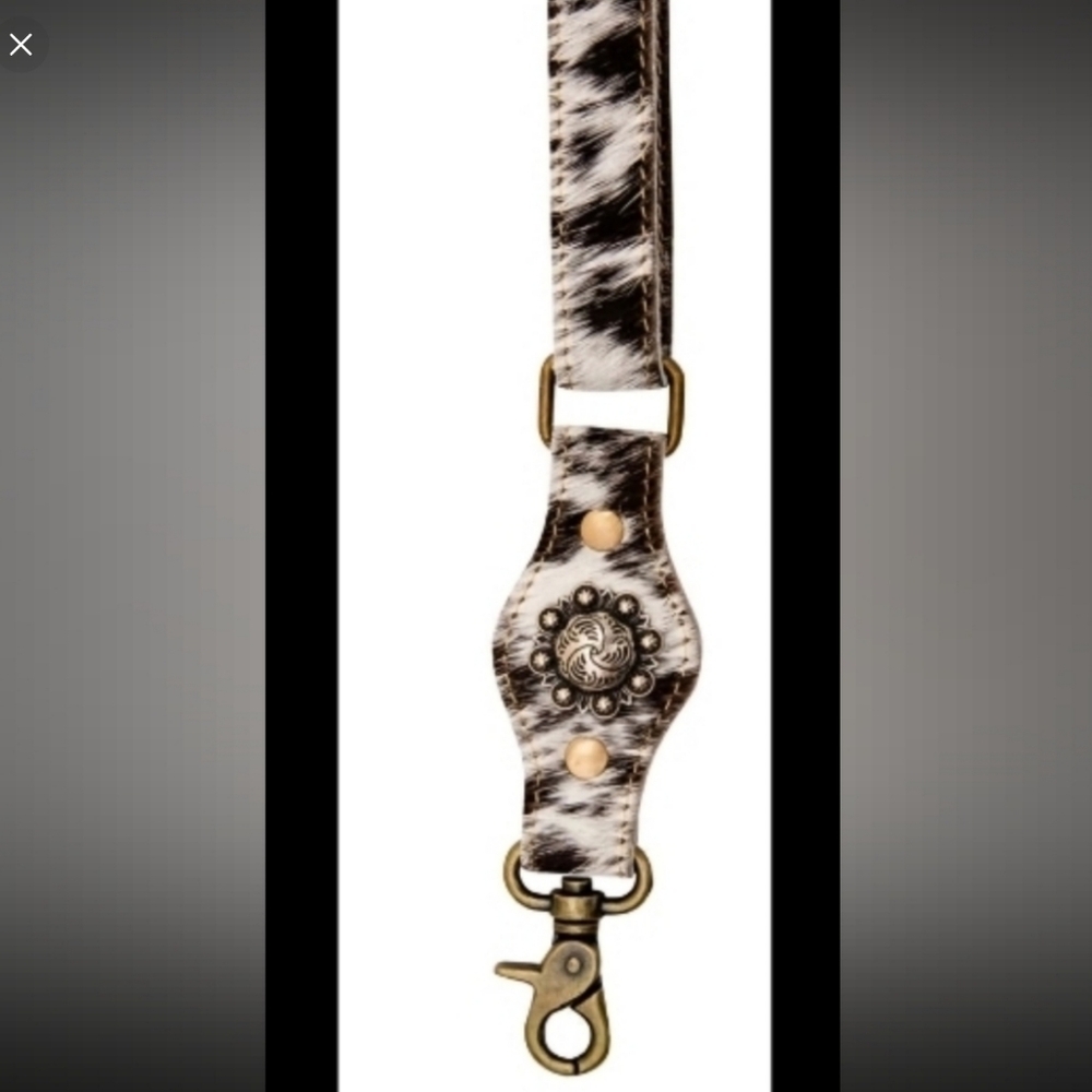 NEW With Out Tag Western Bag Strap Tooled Cowhide Leather Buckle Style